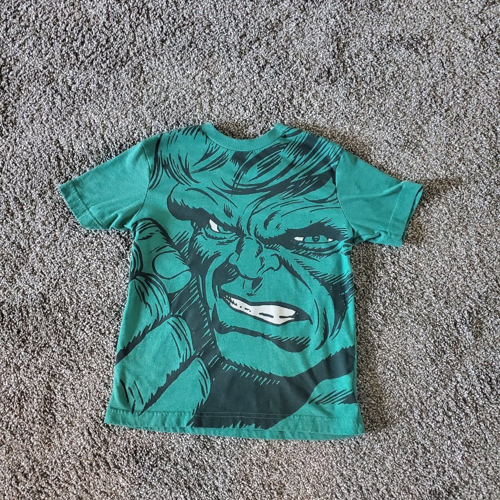 Old Navy Incredible Hulk T-Shirt Size S